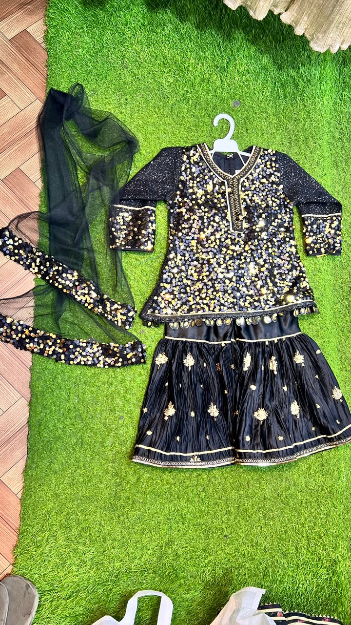 Metal Fabric Sequin Peplum Gharara Suit - 3