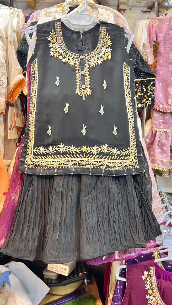 Crush Palazzo Kora Dapka Suit - 4